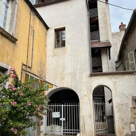 Le Charme Dubois Apartment Дижон Екстериор снимка